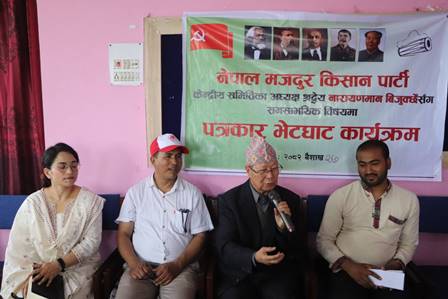 /media/images/news/pressmeetmorang.jpg